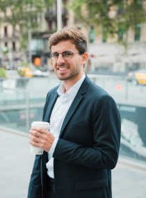 全球配置小吴生活照