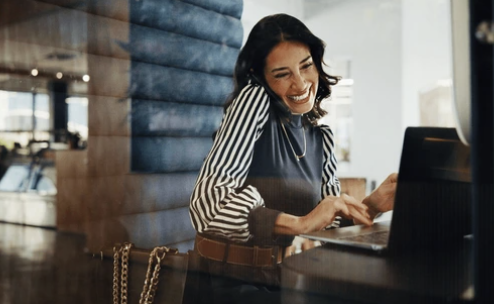 TradingView下载与安装教程，手机电脑都适用